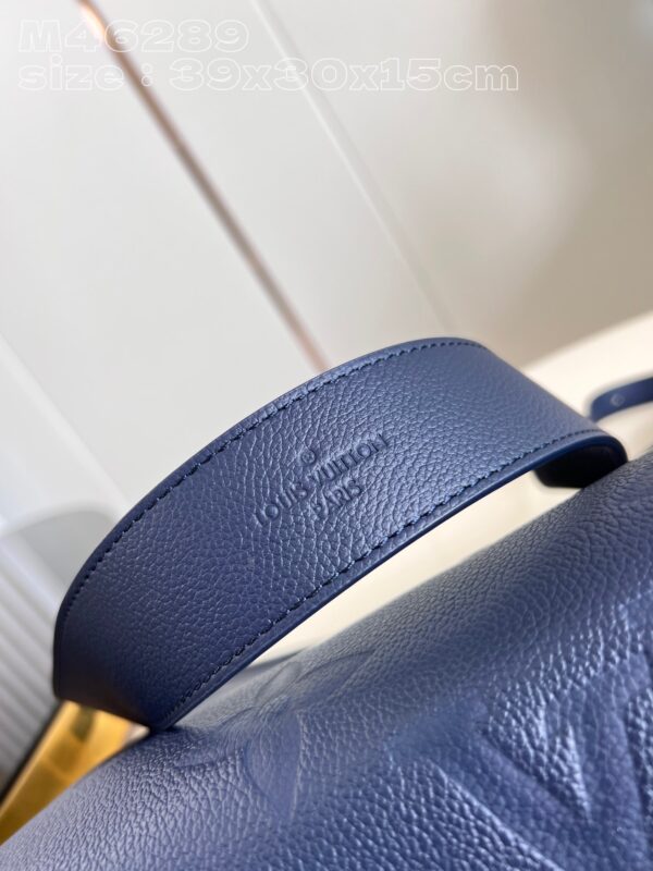 Louis Vuitton Carryall MM