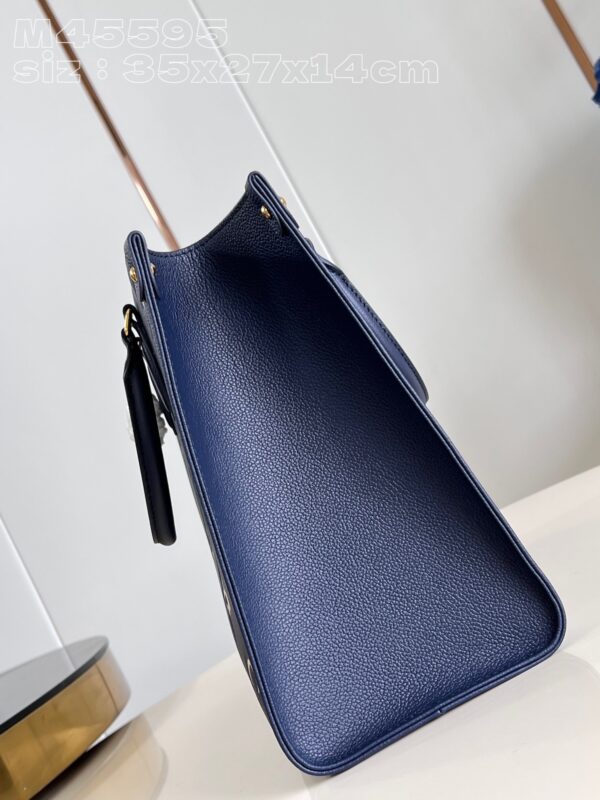 Louis Vuitton OnTheGo MM