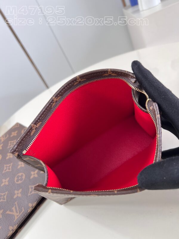 Louis Vuitton Trio Toilet Pouch