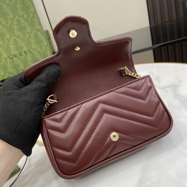 Gucci GG Marmont Super Mini Bag