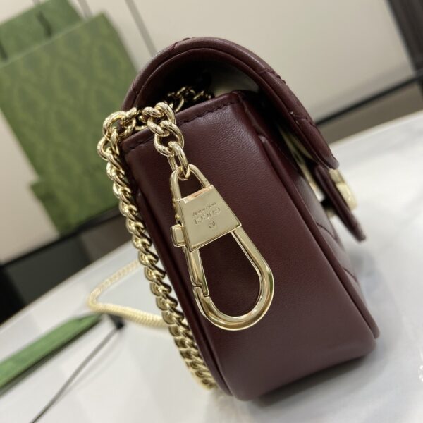 Gucci GG Marmont Super Mini Bag