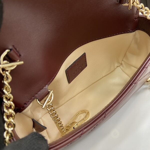 Gucci GG Marmont Super Mini Bag