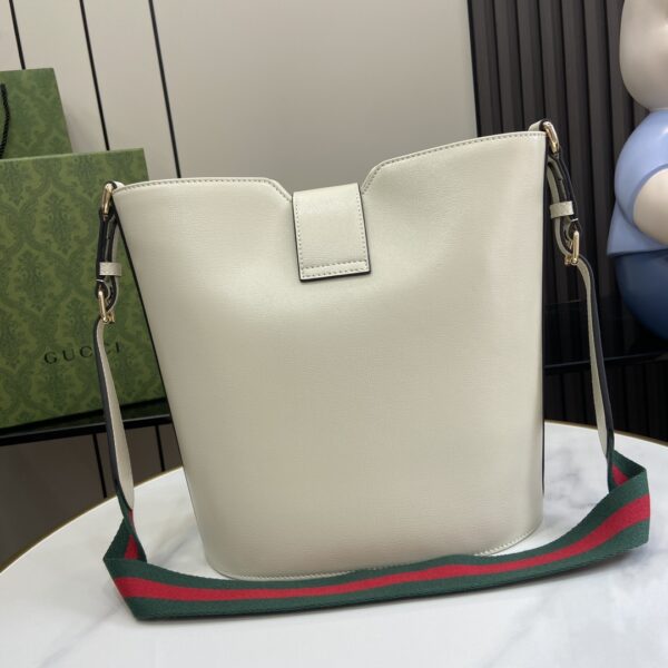 Gucci MEDIUM BUCKET SHOULDER BAG