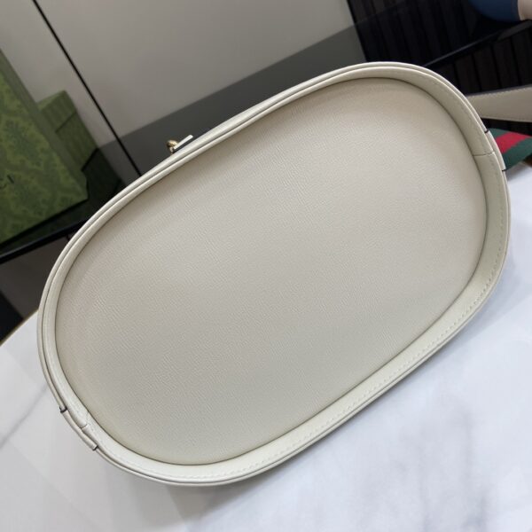 Gucci MEDIUM BUCKET SHOULDER BAG