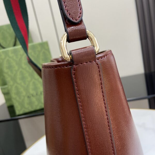 Gucci MEDIUM BUCKET SHOULDER BAG