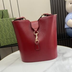 Gucci MEDIUM BUCKET SHOULDER BAG