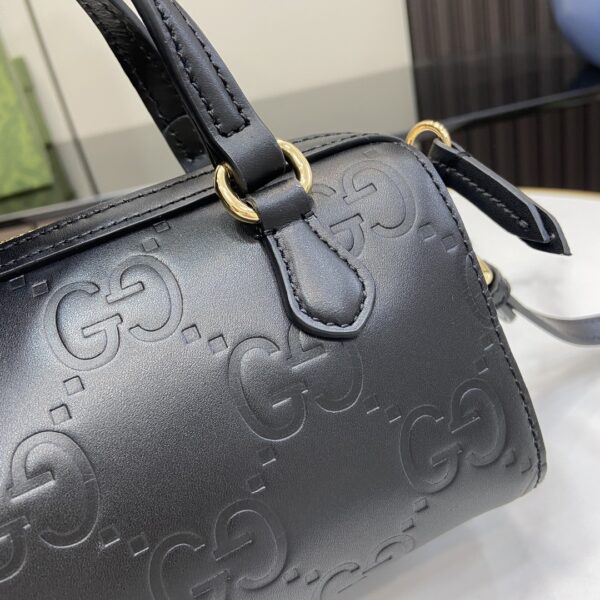 Gucci GG SUPER MINI TOP HANDLE BAG