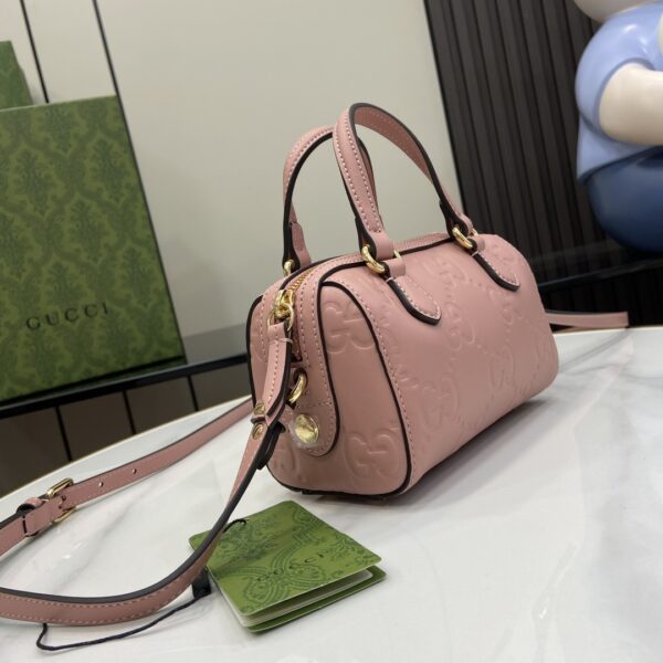 Gucci GG SUPER MINI TOP HANDLE BAG