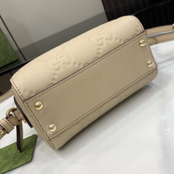Gucci GG SUPER MINI TOP HANDLE BAG