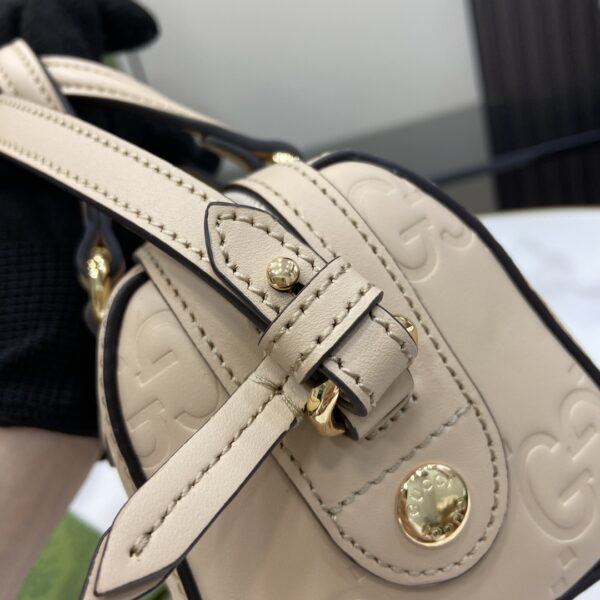 Gucci GG SUPER MINI TOP HANDLE BAG