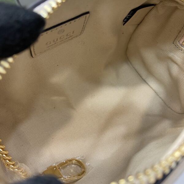 Gucci GG SUPER MINI TOP HANDLE BAG