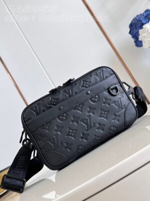 Louis Vuitton Alpha Messenger