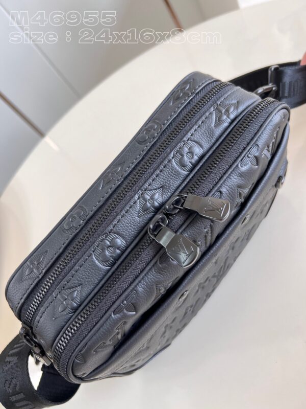 Louis Vuitton Alpha Messenger