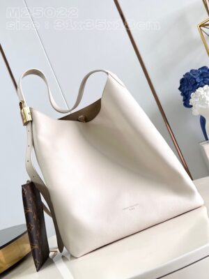 Louis Vuitton Low Key Hobo MM