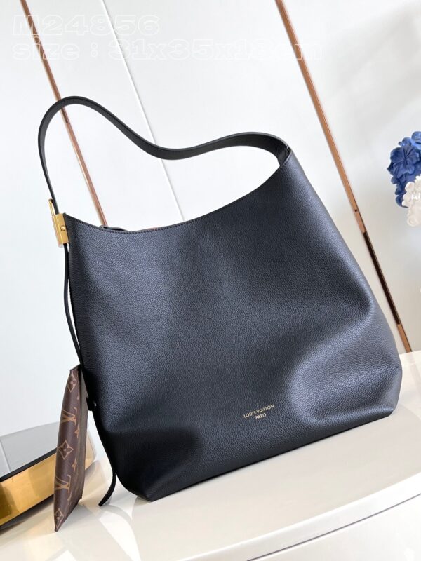 Louis Vuitton Low Key Hobo MM