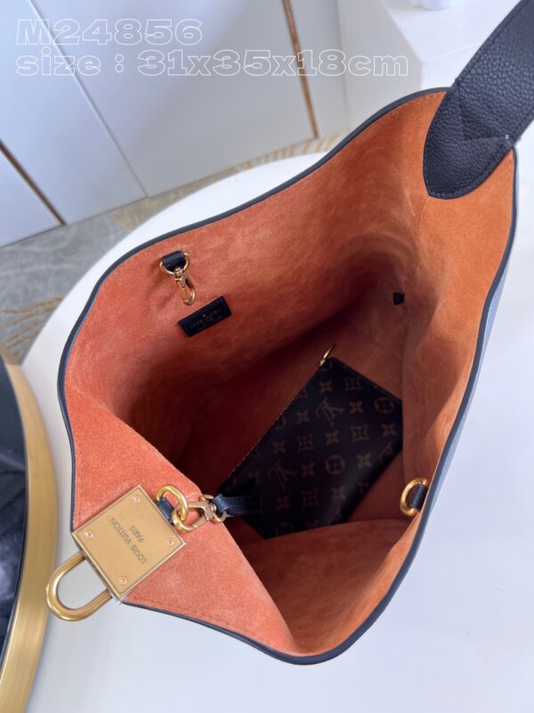 Louis Vuitton Low Key Hobo MM