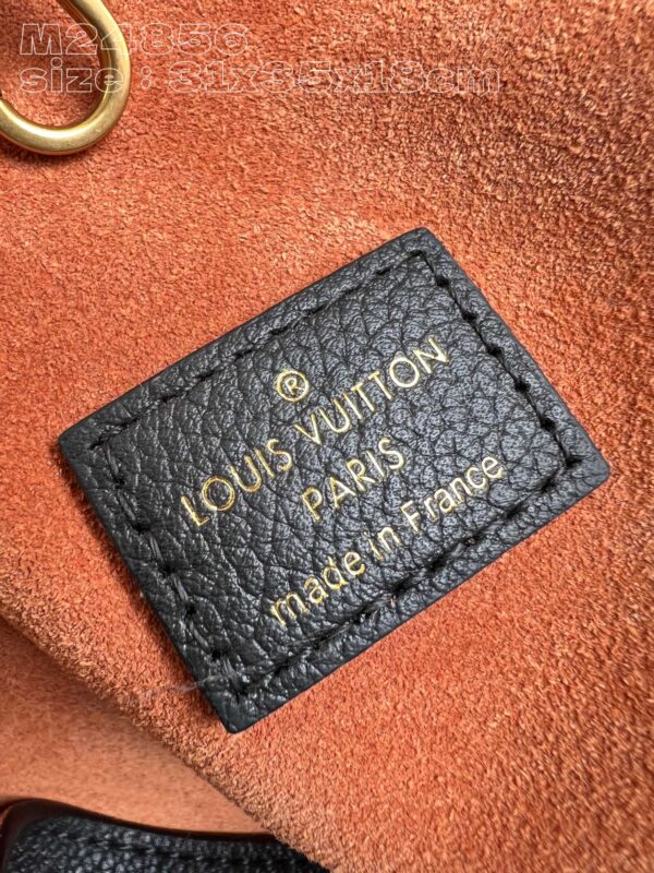 Louis Vuitton Low Key Hobo MM