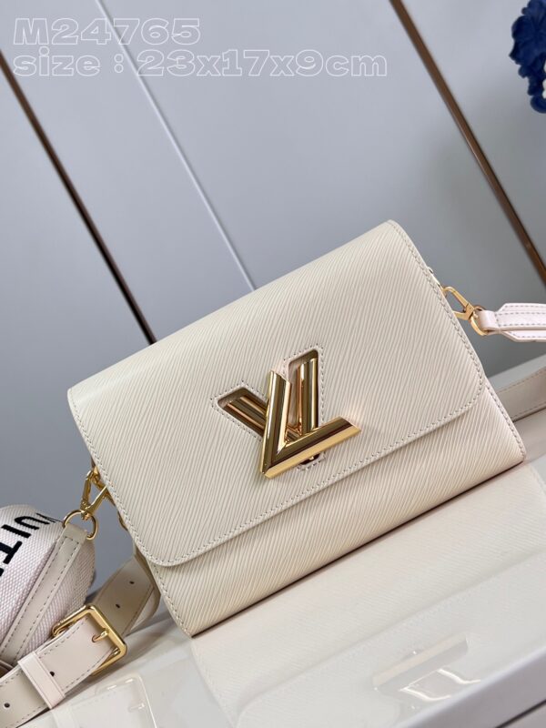 Louis Vuitton Twist MM
