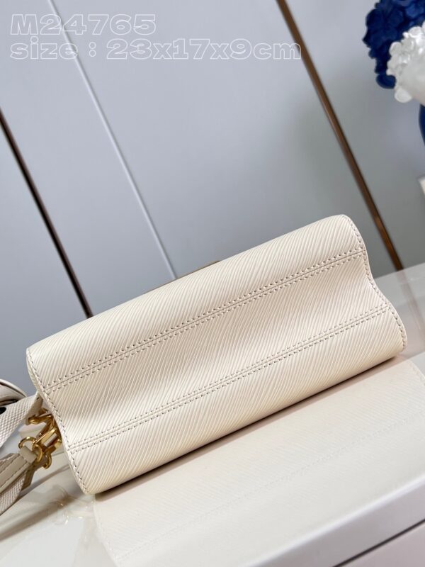 Louis Vuitton Twist MM