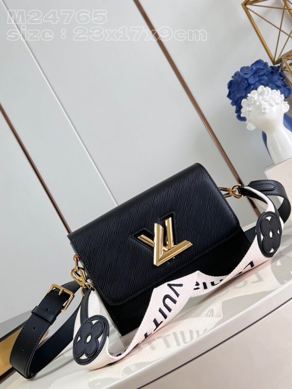 Louis Vuitton Twist MM