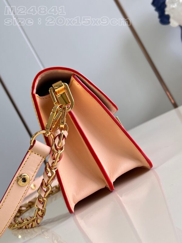 Louis Vuitton Mini Dauphine