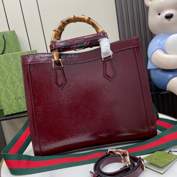GUCCI DIANA MEDIUM TOTE BAG