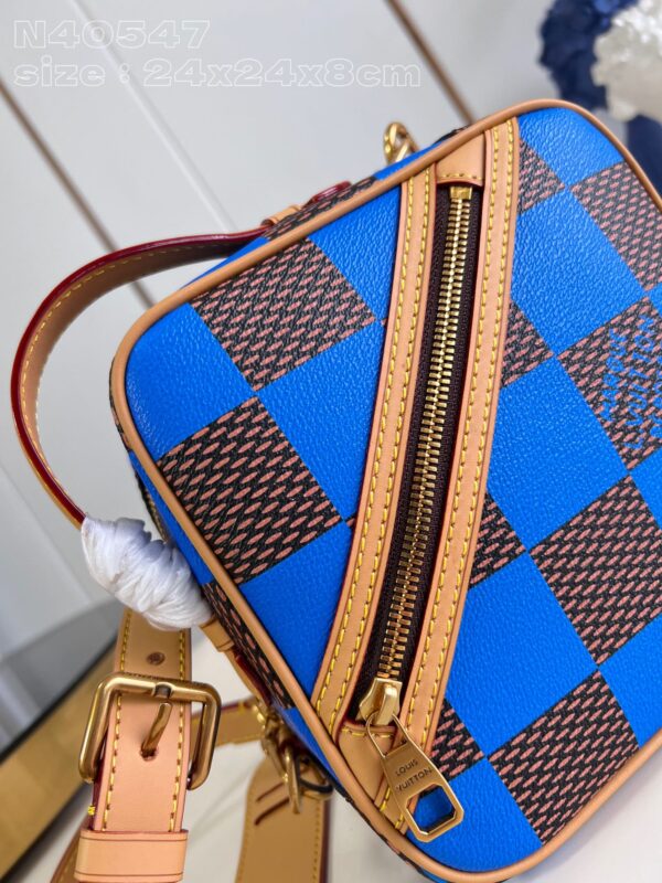 Louis Vuitton Chess Messenger