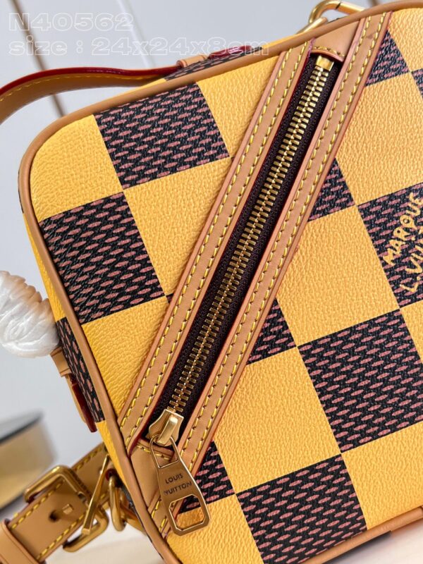 Louis Vuitton Chess Messenger