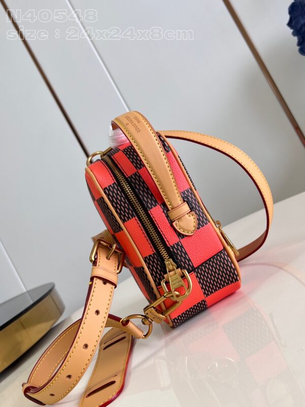 Louis Vuitton Chess Messenger