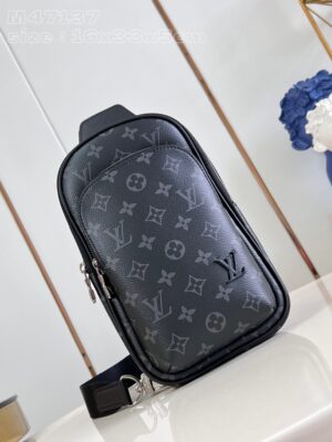 Louis Vuitton Avenue Slingbag PM