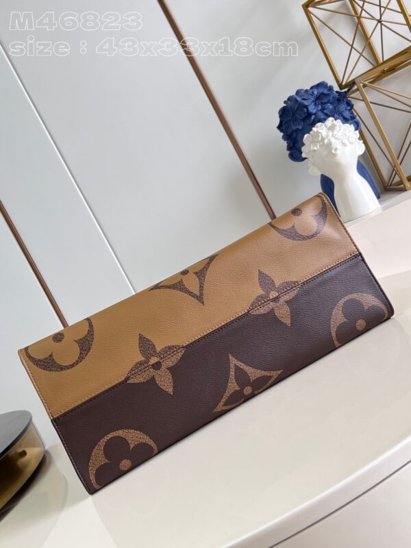 Louis Vuitton OnTheGo Voyage