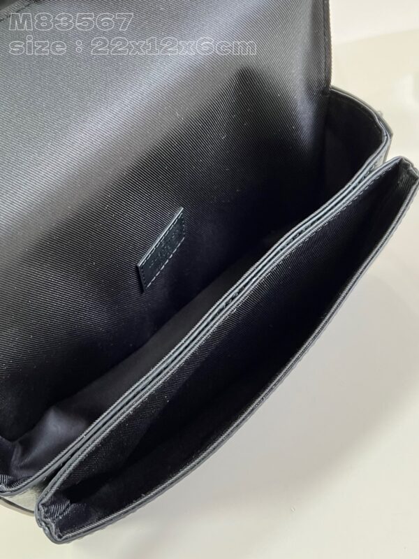 Louis Vuitton Montsouris Wearable Wallet