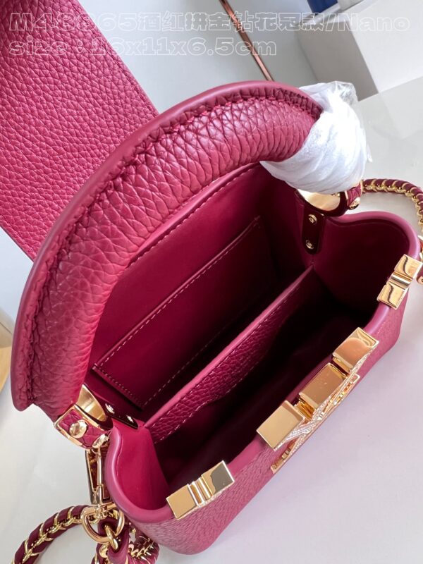 Louis Vuitton Capucines Nano
