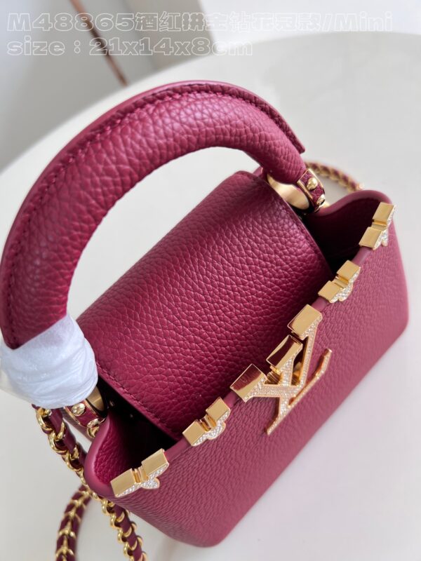 Louis Vuitton Capucines Mini