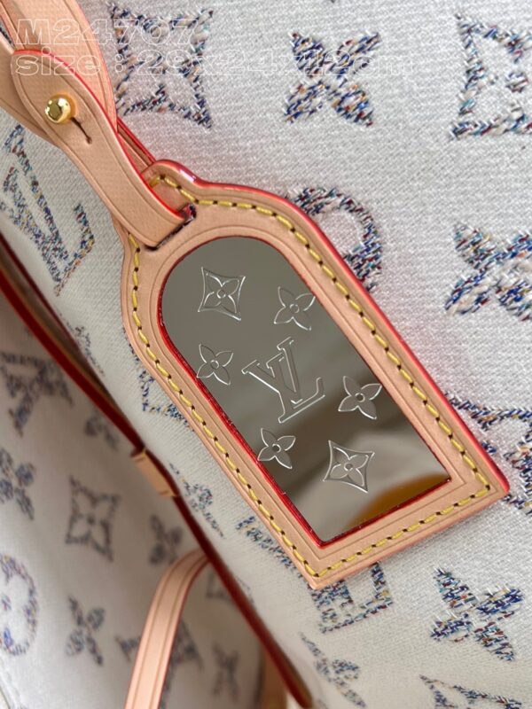 Louis Vuitton CarryAll PM