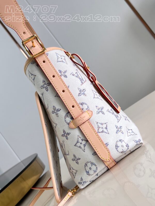 Louis Vuitton CarryAll PM