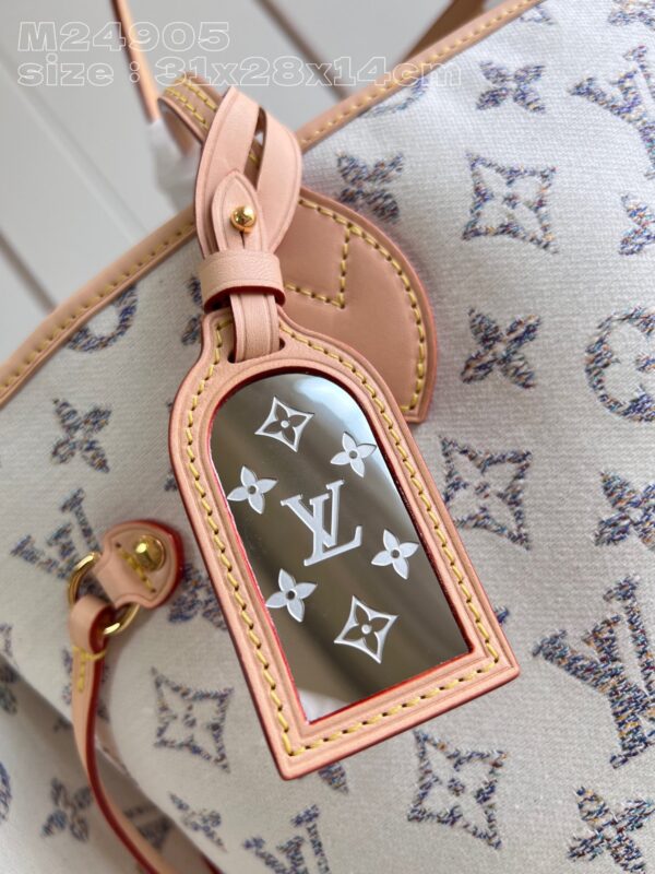 Louis Vuitton Neverfull MM