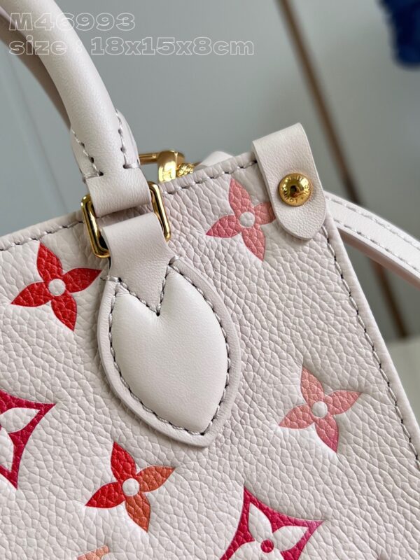 Louis Vuitton OnTheGo BB