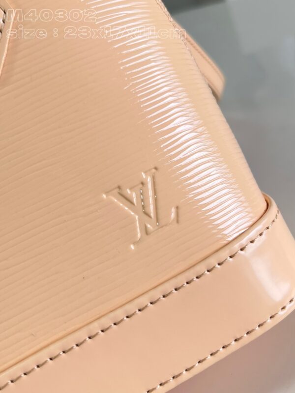 Louis Vuitton Alma BB