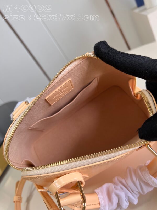 Louis Vuitton Alma BB