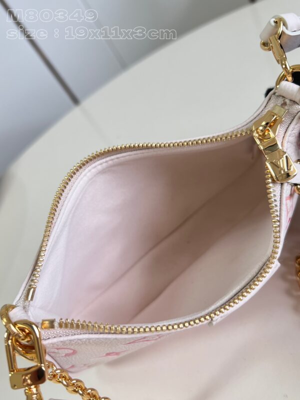 Louis Vuitton Easy Pouch On Strap Handbag