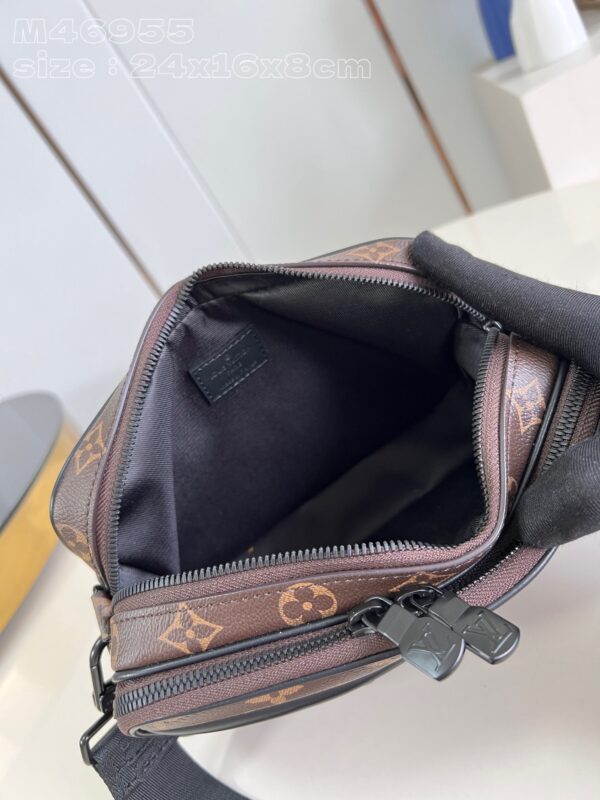 Louis Vuitton Alpha Messenger