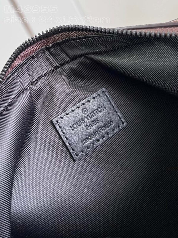 Louis Vuitton Alpha Messenger