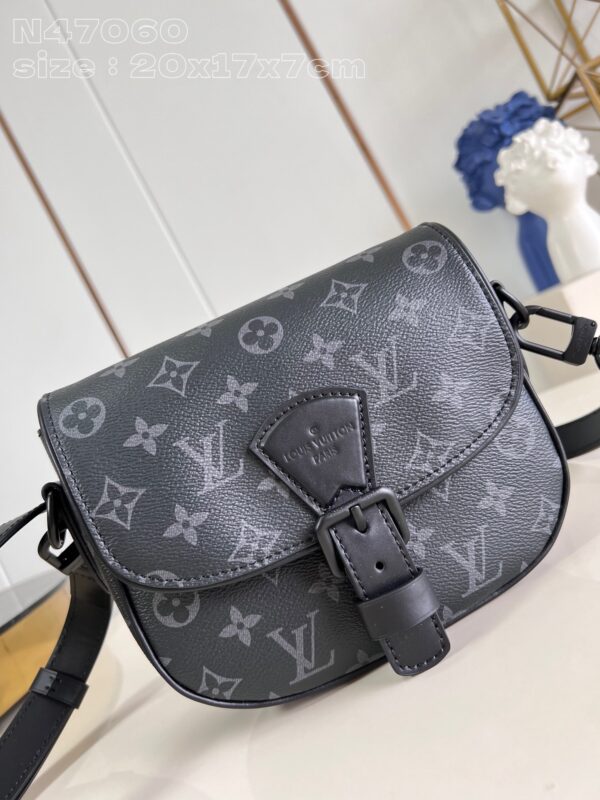 Louis Vuitton Montsouris Small Bag