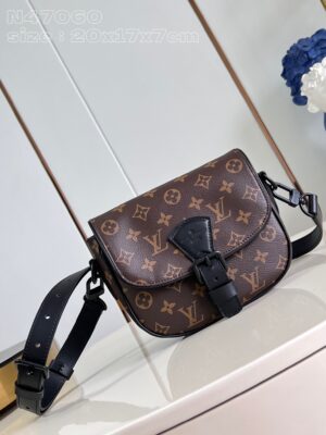 Louis Vuitton Montsouris Small Bag