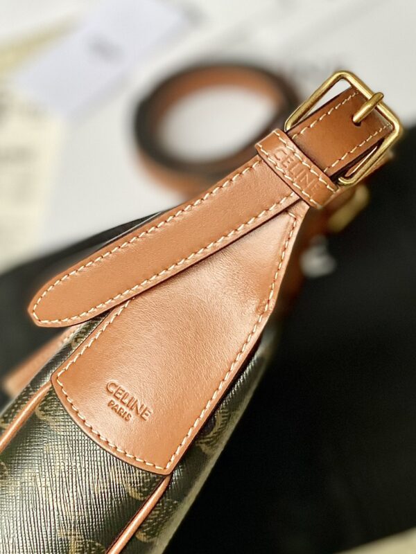 CELINE SMALL HELO?SE BAG CUIR TRIOMPHE