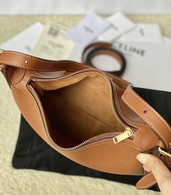 CELINE SMALL HELO?SE BAG CUIR TRIOMPHE