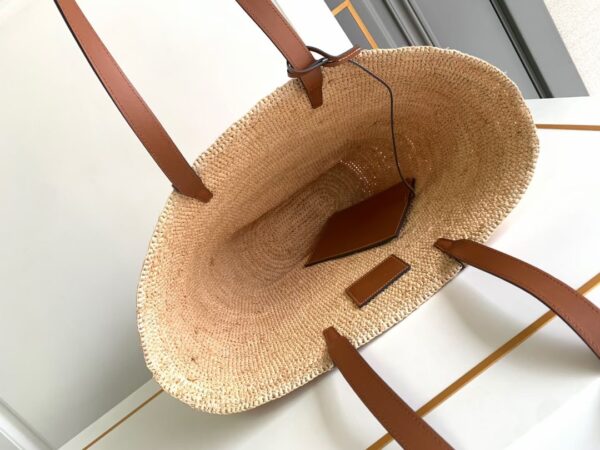 Celine MEDIUM SUPPLE CELINE CLASSIC PANIER IN RAFFIA AND CALFSKIN