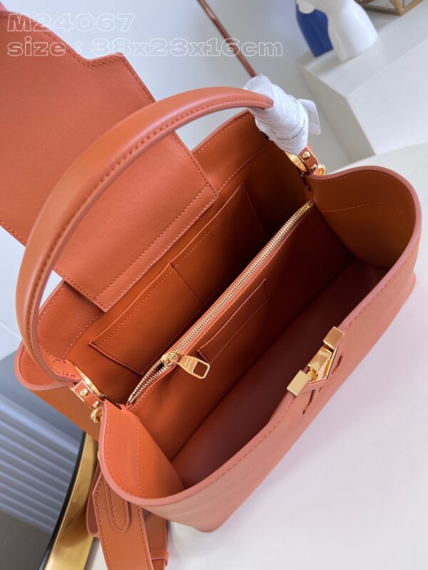 Louis Vuitton Capucines GM Souple