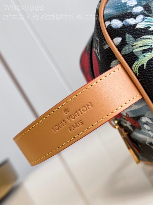 Louis Vuitton Locker Dopp Kit